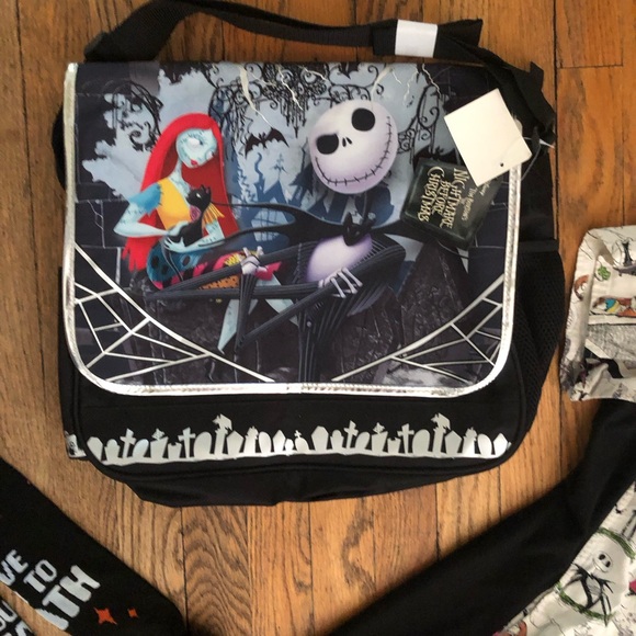 Nightmare before Christmas top – large Messenger bag, knee-high socks, all new - Picture 3 of 4